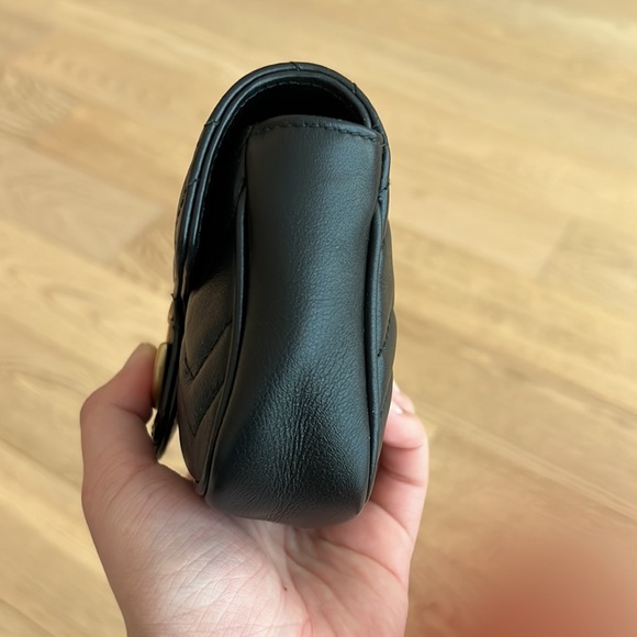 (SOLD) Gucci mini GGMarmont Bag - Picture 14 of 17